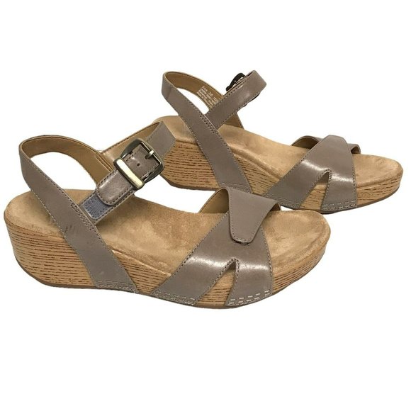 Dansko Shoes - Dansko Laurie Women 38 Open Toe Wedge Sandals Biege Ankle Strap Size 38 7.5 - 8
